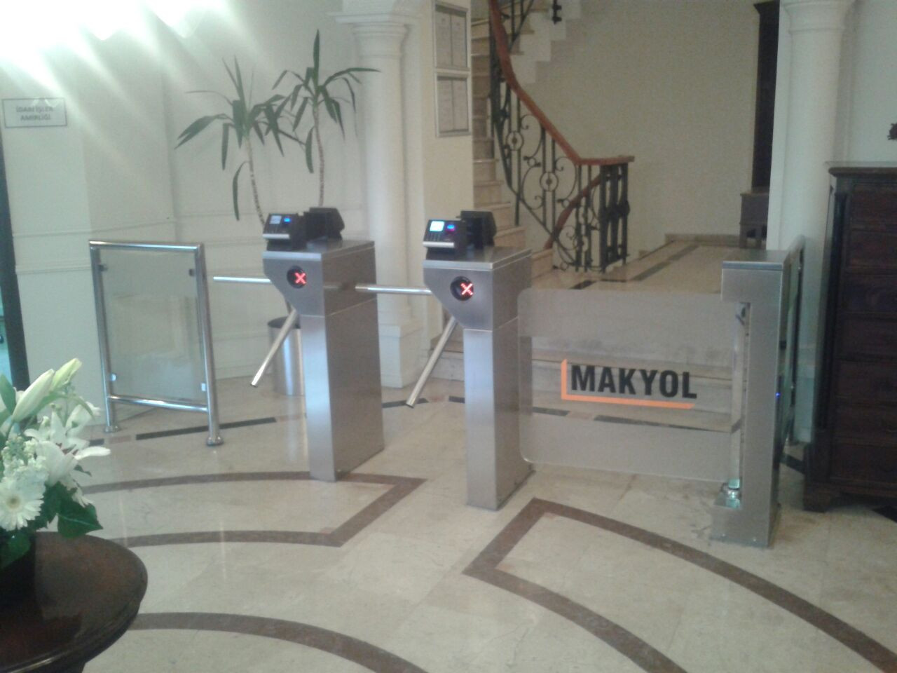 SG-112 Engelli Turnike Sistemi Montaj Görüntüleri