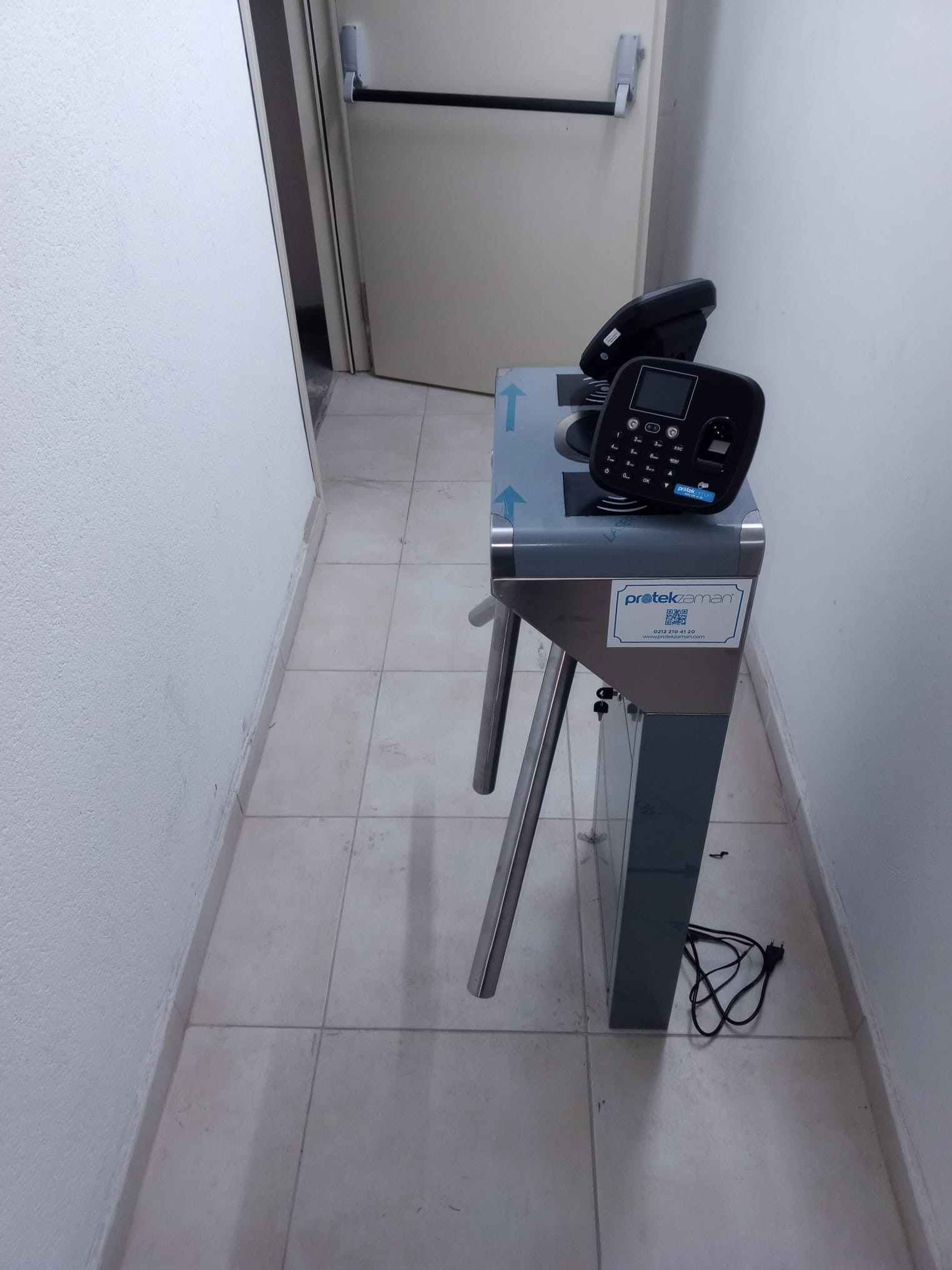 PR-15W WİFİ Yüz Tanıma Sistemi Montaj Görüntüleri