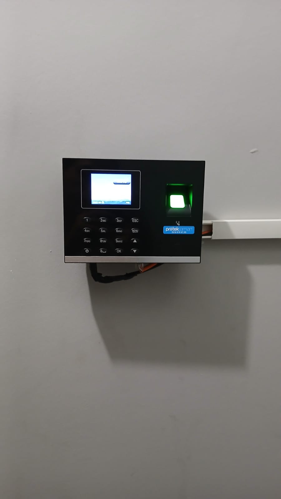 PR-11W Parmak İzi Sistemi Montaj Görüntüleri