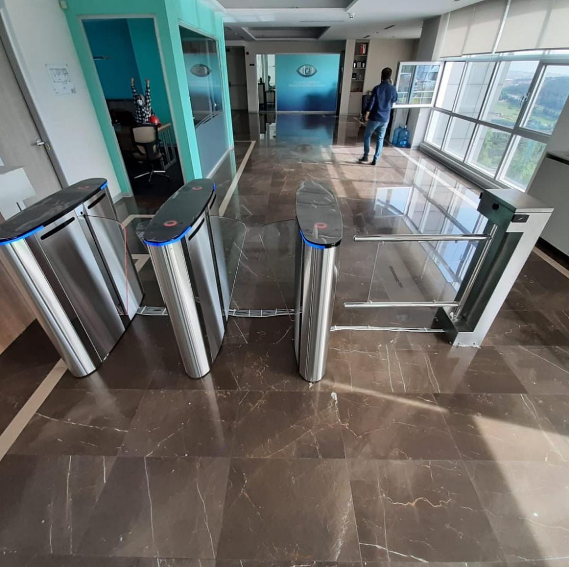 T300 HG 20 Hızlı Geçiş Turnikesi Montaj Görüntüleri