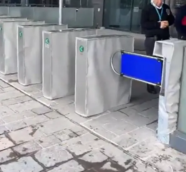 İSTİNYE ÜNİVERSİTESİ TURNİKE PROJESİ