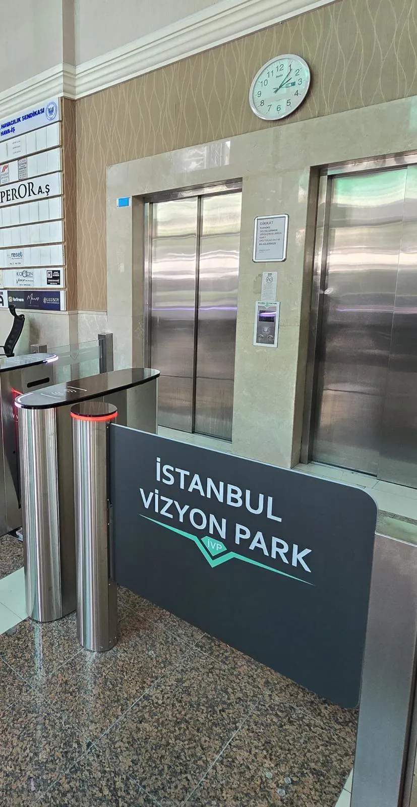 turnike-sistemi-vip-turnike-engelli-turnikesijpeg